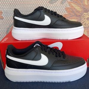 Nike WMNS Court Vision Alta
Black/White
Women's Athletic Shoes
Style DM0113-002